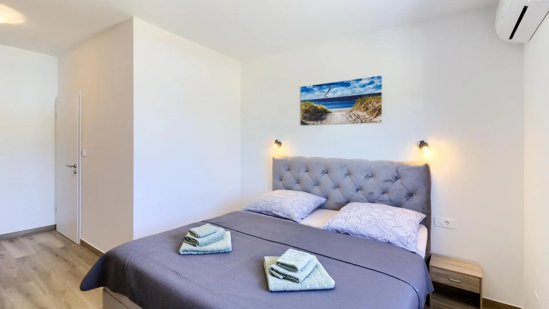 Villa Matea Sisan 0*,  Croatia
