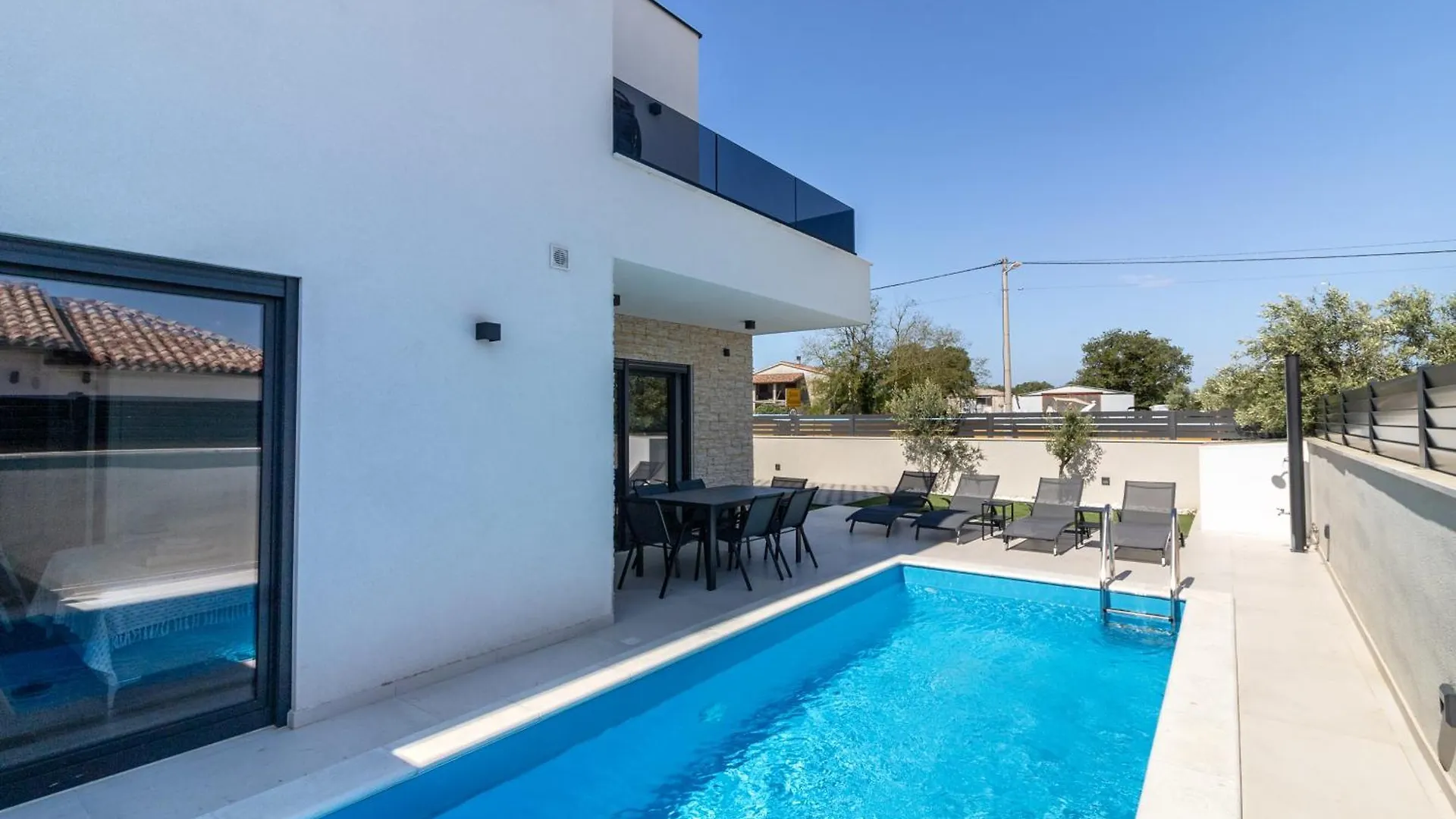 Villa Matea Sisan
